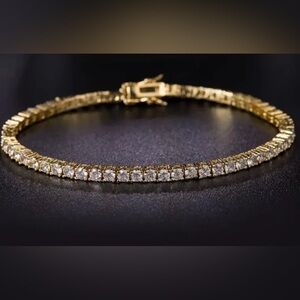 New Women’s 18k Gold Plated & 2ctw CZ Tennis Bracelet